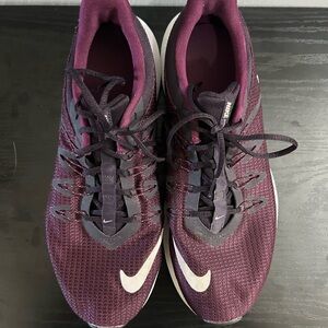 Women's Purple Nike Running Shoes